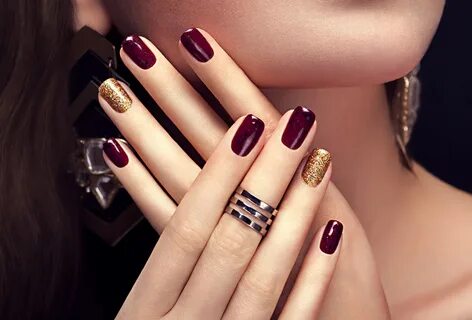 أبرز الوصفات الطبيعية لتقوية الأظافر