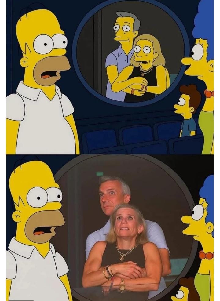 "ذا سيمبسونز" ومزاعم التنبؤ بفضيحة "كاميرا القبلة" في حفل كولدبلاي     