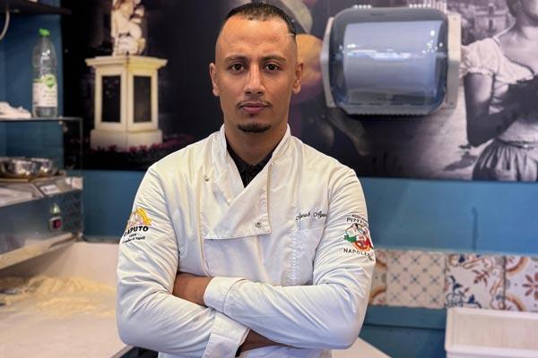 أيوب عياش أول مغربي يتوج بلقب أفضل صانع بيتزا عالميًا ويخطط لمطعم مبتكر في المغرب