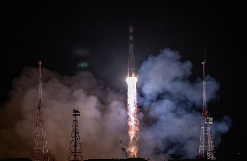 روسيا تطلق القمر الثاني من برنامج بيون-إم لدراسة الحياة في الفضاء