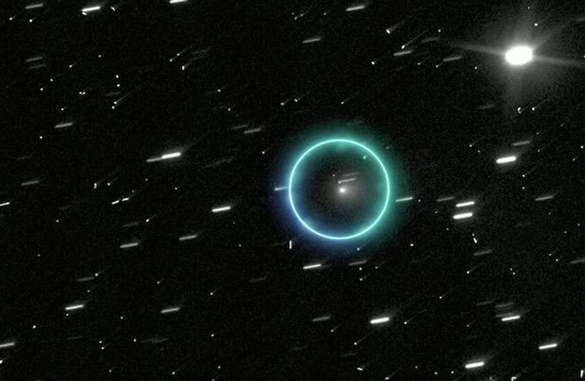 علماء يكتشفون مذنبًا غامضًا قد يكون مركبة فضائية بين النجوم