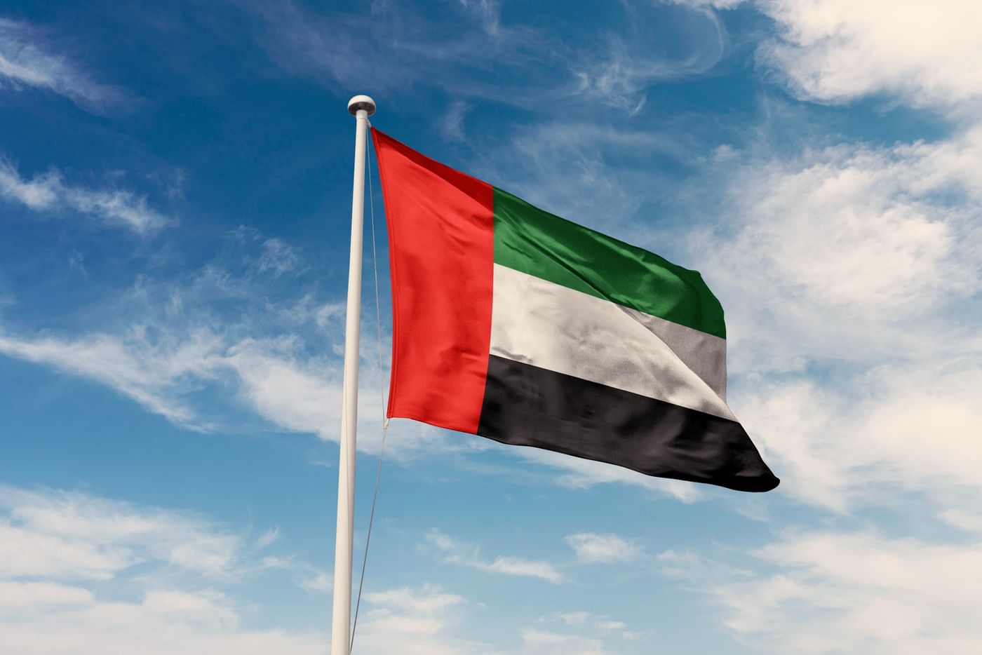 اقتصاد الإمارات ينمو 5.3% للأنشطة غير النفطية في الربع الأول