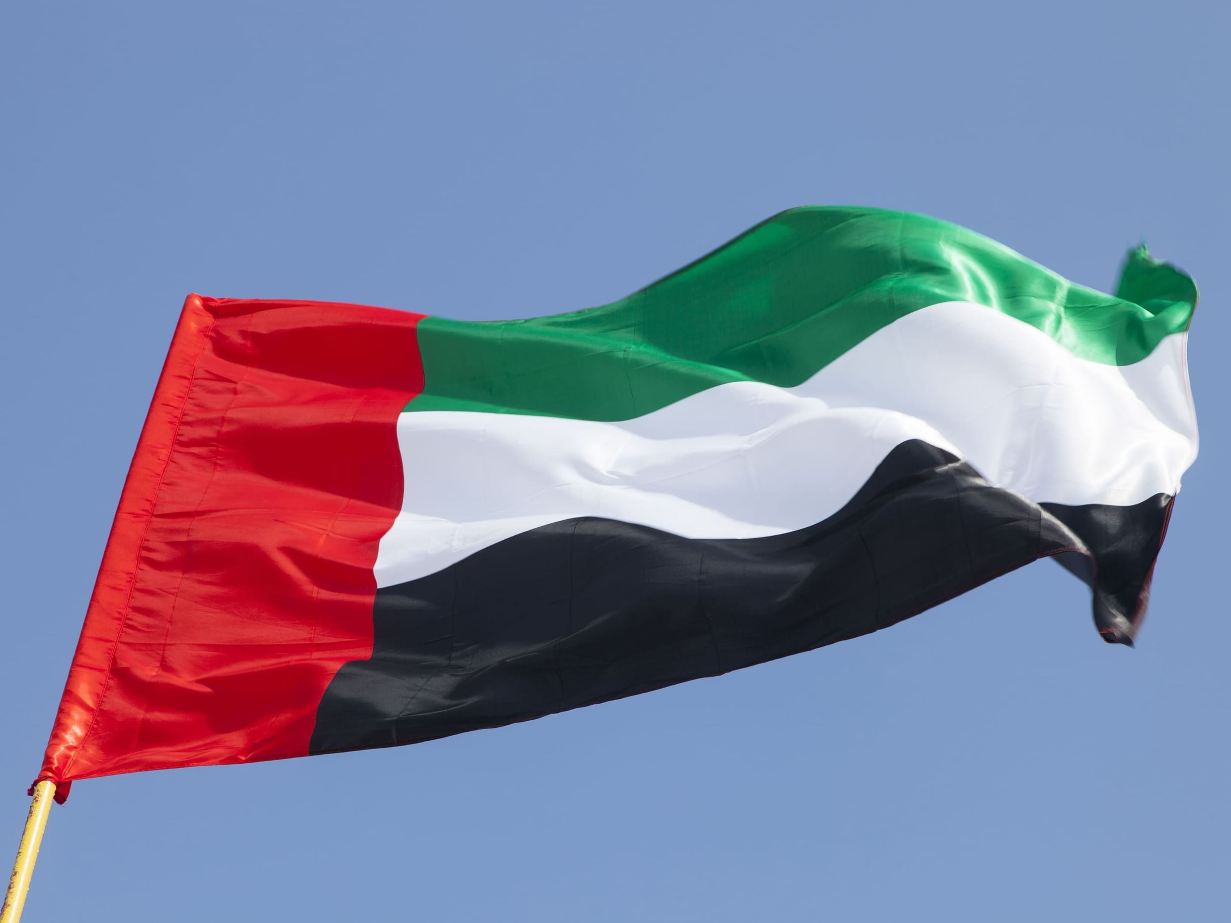 الإمارات تقف بحزم ضد التهديدات الإسرائيلي وتدعم دولة قطر