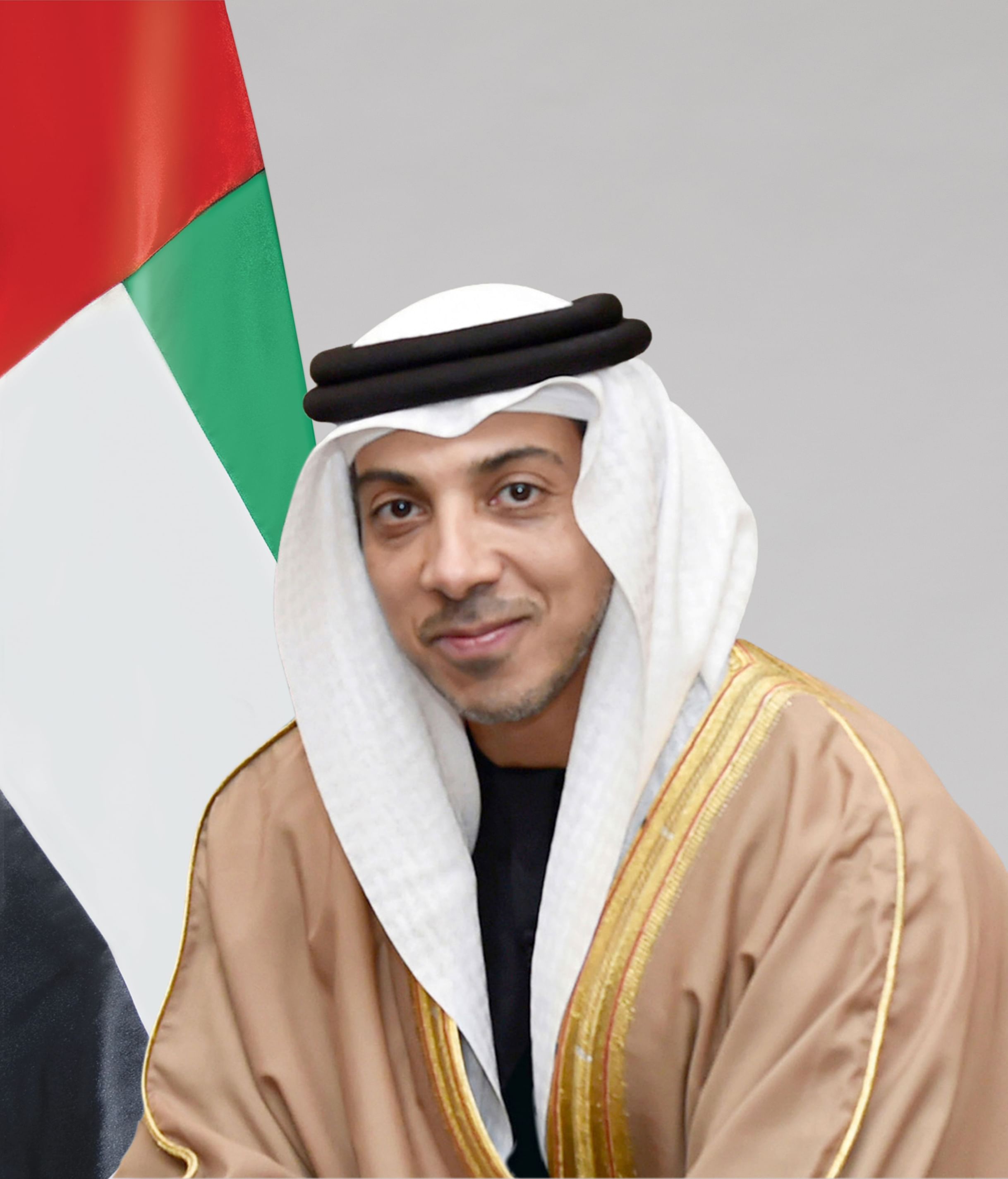 منصور بن زايد يوسع الأنشطة الاقتصادية المسموح بها في مزارع أبوظبي لتعزيز الاستثمار والزراعة