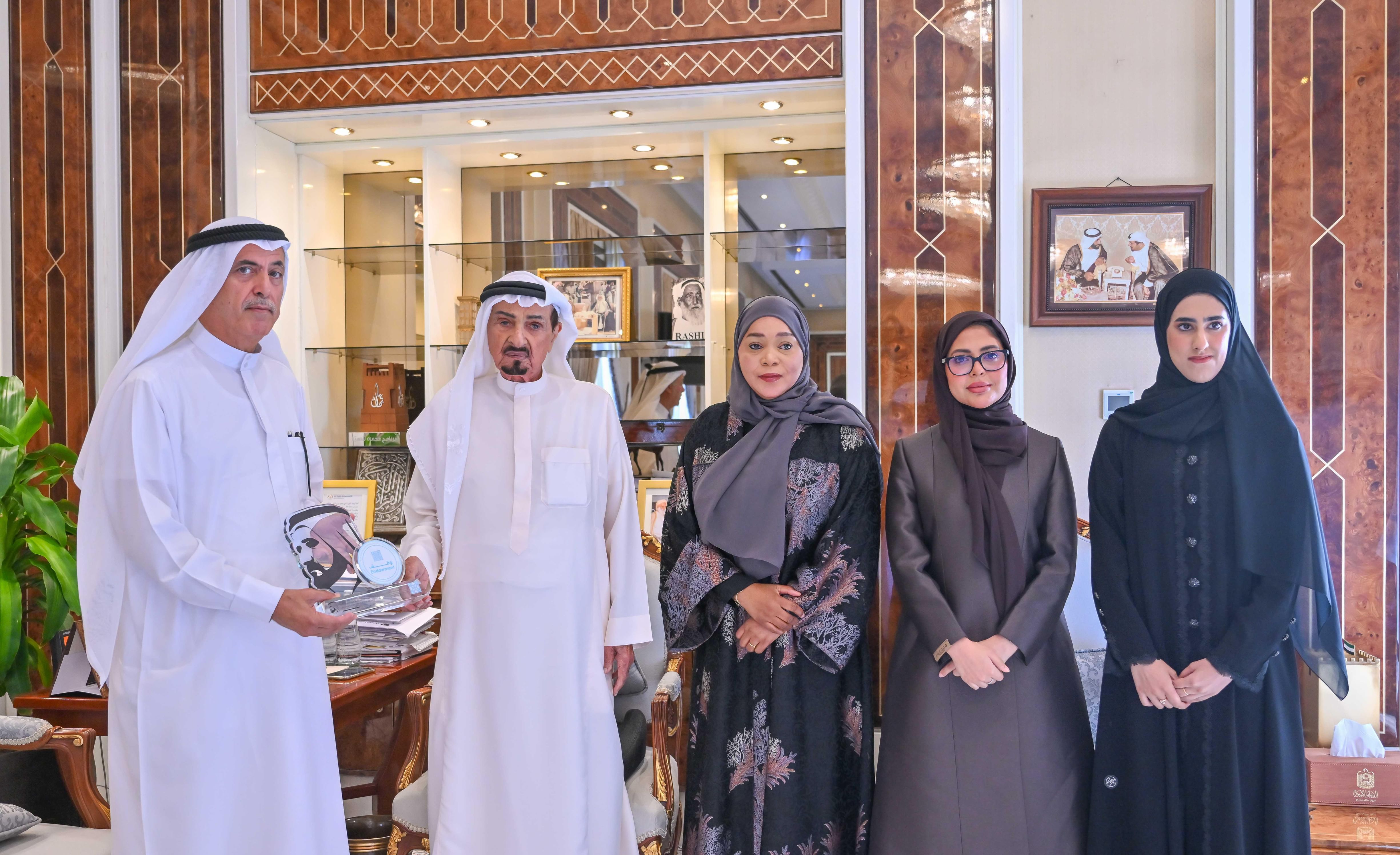 حميد بن راشد النعيمي يثمّن دور الأوقاف في تعزيز التنمية المجتمعية