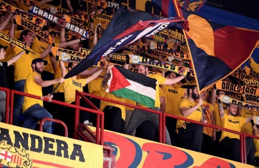 برشلونة يحسم الجدل حول مباراة كتالونيا وفلسطين ويستضيفها في ملعب مونتجويك