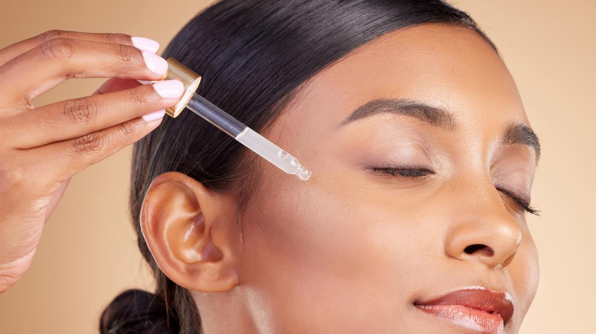 السيروم المثالي لبشرتك في كل فصل من فصول السنة