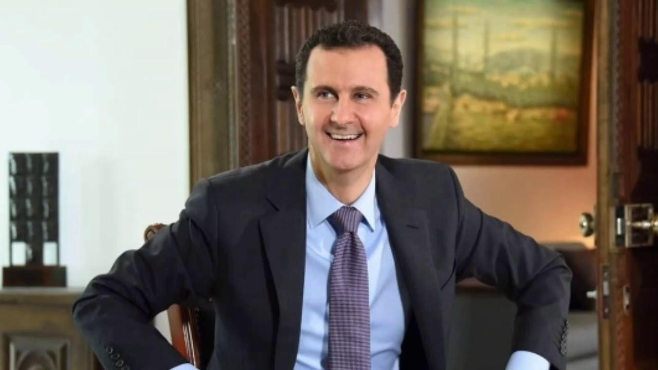 «الغارديان»: بشار الأسد يعيش حياة منعزلة في موسكو ويحاول العودة إلى مهنة طب العيون