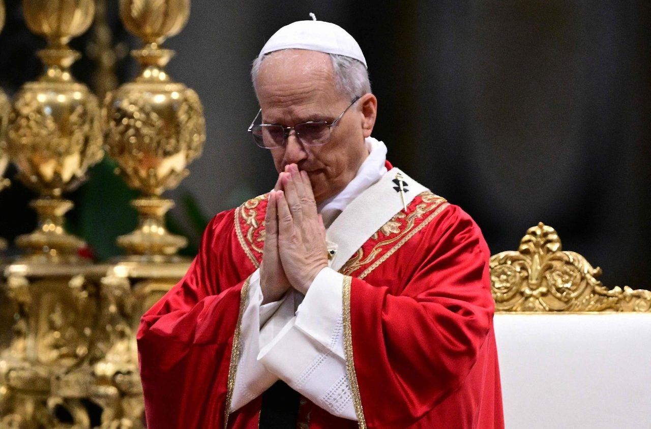 البابا لاوون الرابع عشر يدعو روسيا وأوكرانيا إلى حوار شجاع لإنهاء الحرب