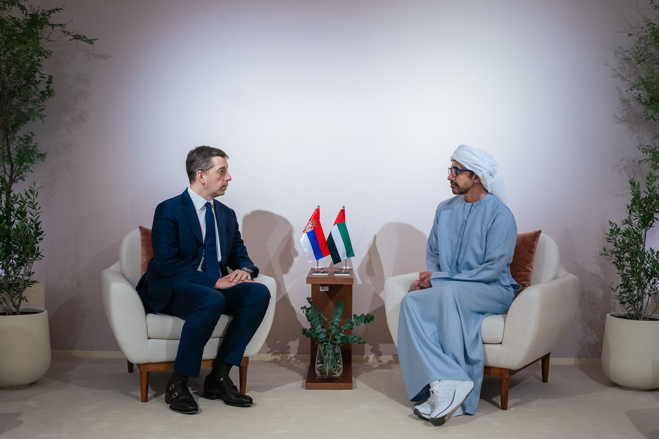 الإمارات وصربيا تعززان التعاون الثنائي وتوقعان مذكرة تفاهم للمشاورات السياسية