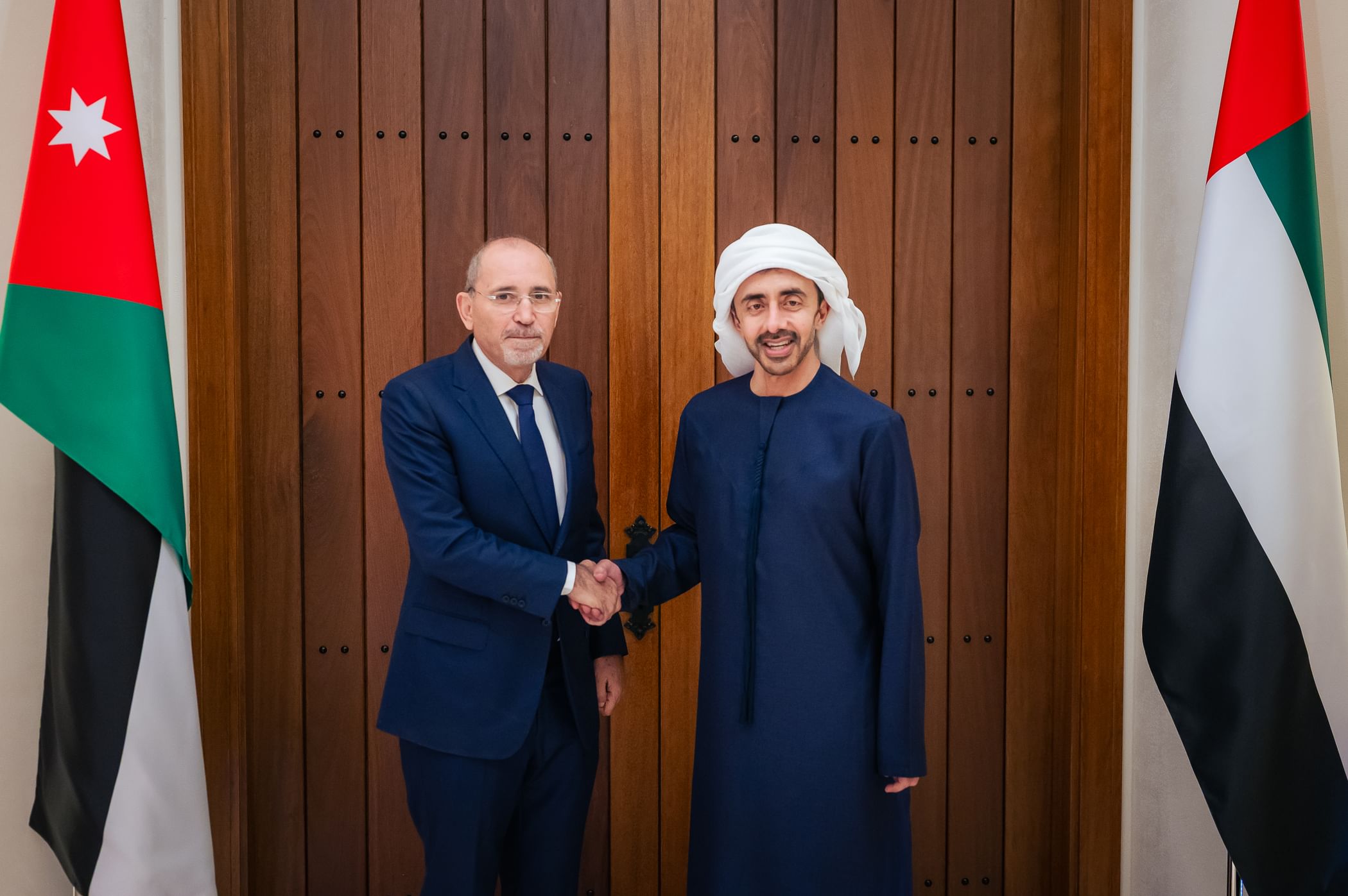 الإمارات والأردن يبحثان تطورات غزة ومسار السلام في المنطقة