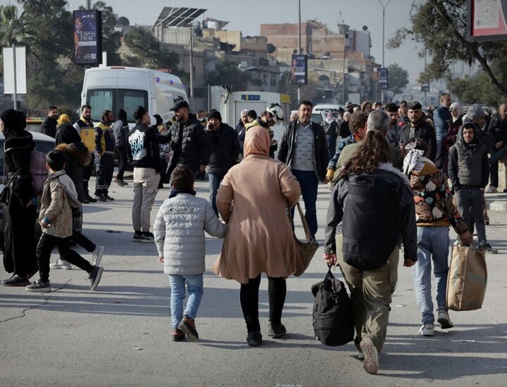 الجيش السوري يعلن أن مواقع "قسد" في حلب أهداف عسكرية مشروعة ويؤمن معابر للمدنيين