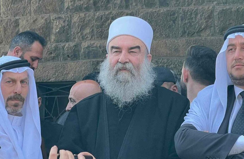 زعيم دروز سوريا يدعو إلى منطقة مستقلة ويشيد بدور إسرائيل في حمايتهم