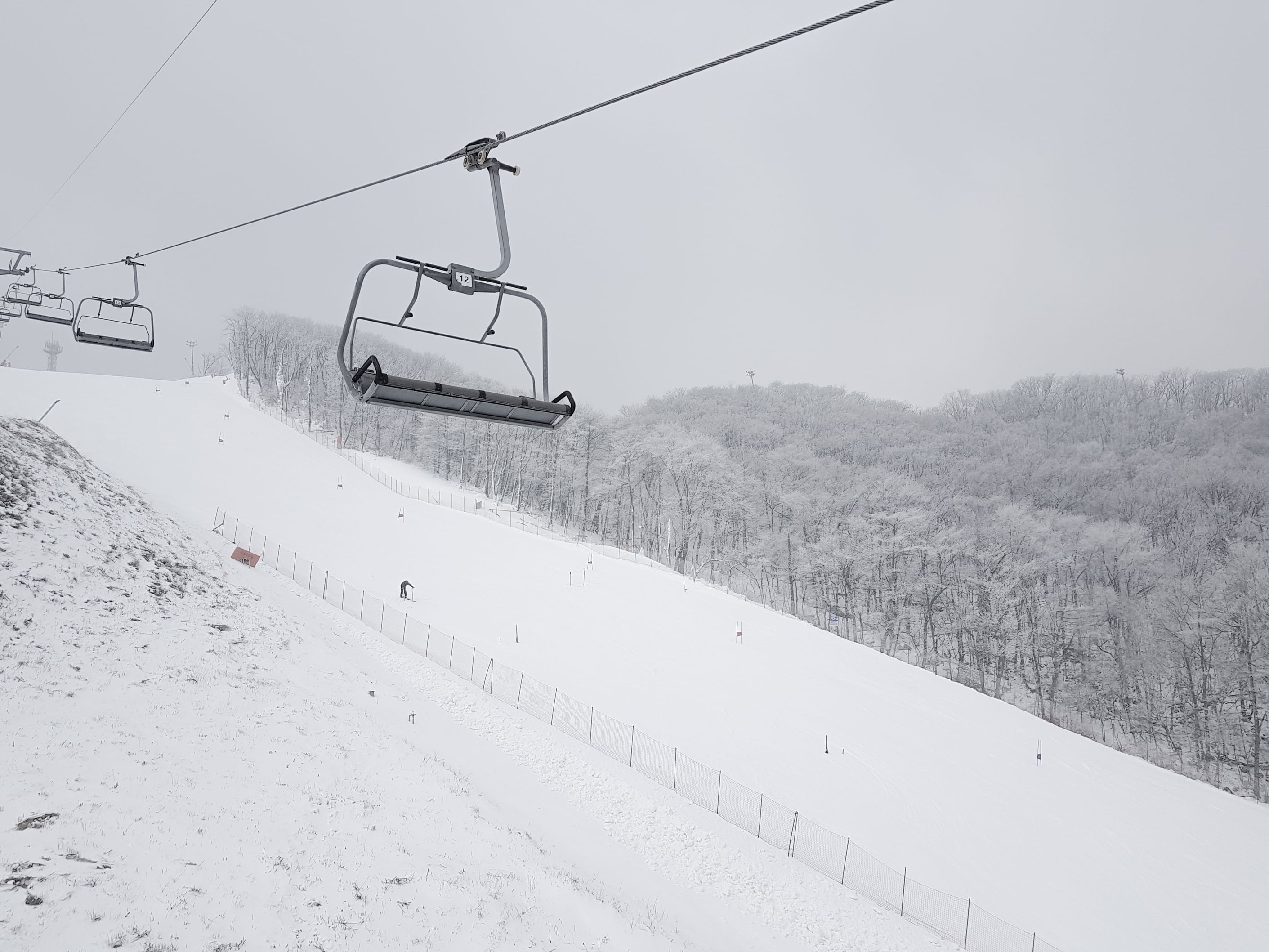 مصرع ثلاثة متزلجين جراء انهيارات ثلجية منفصلة في جبال الألب الفرنسية