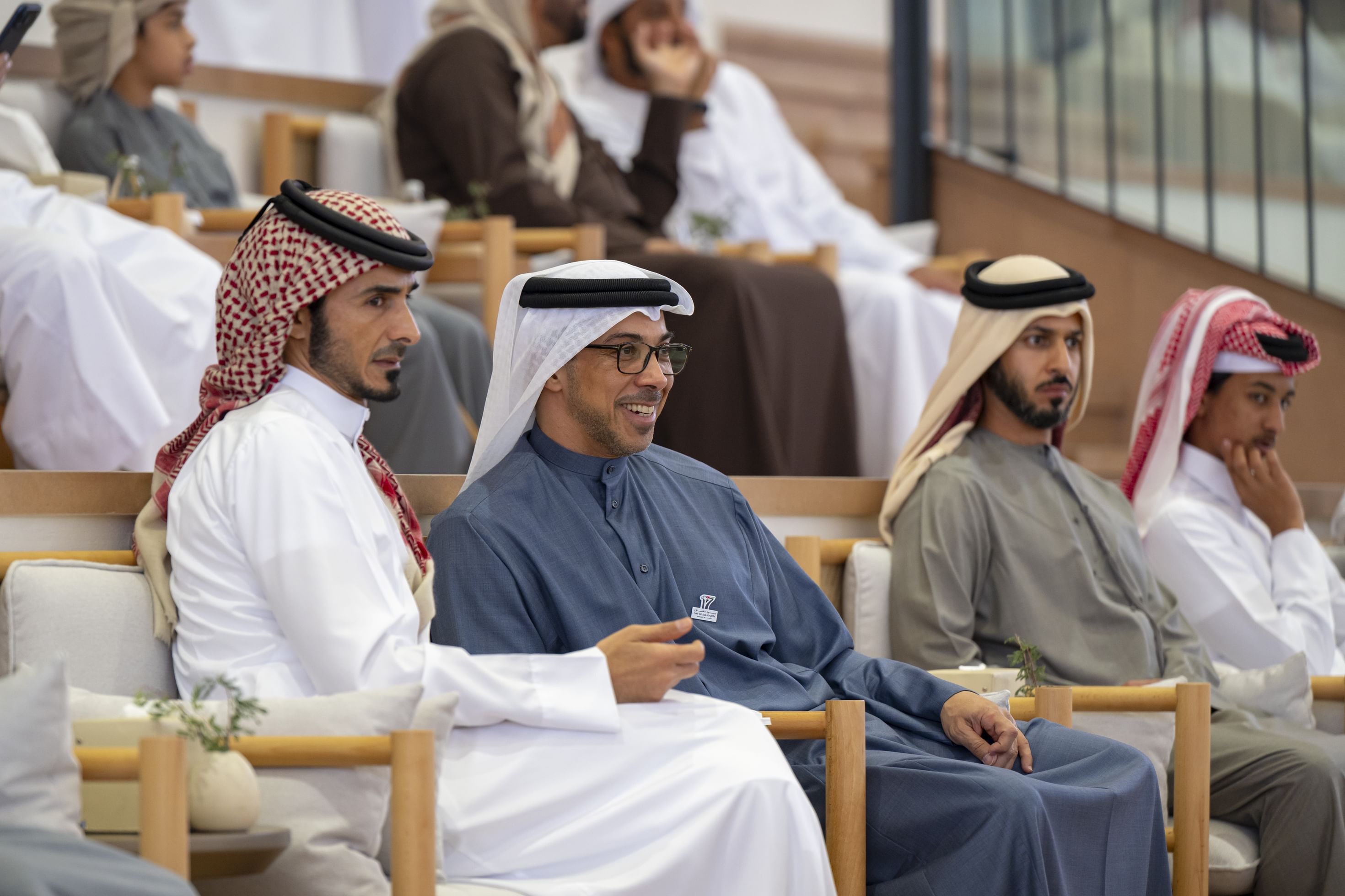 سمو الشيخ منصور بن زايد آل نهيان يستقبل سمو الشيخ جاسم بن حمد آل ثاني على هامش جولة الجياد العربية في أبوظبي