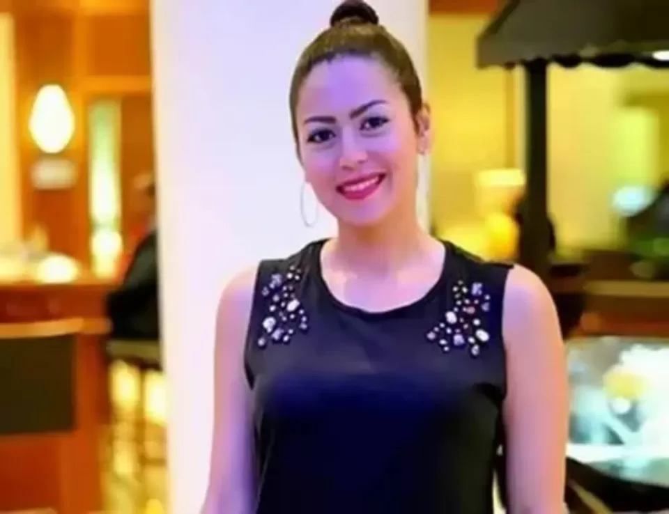 لقاء الخميسي تتوعد بحماية أسرتها: ابني خط أحمر