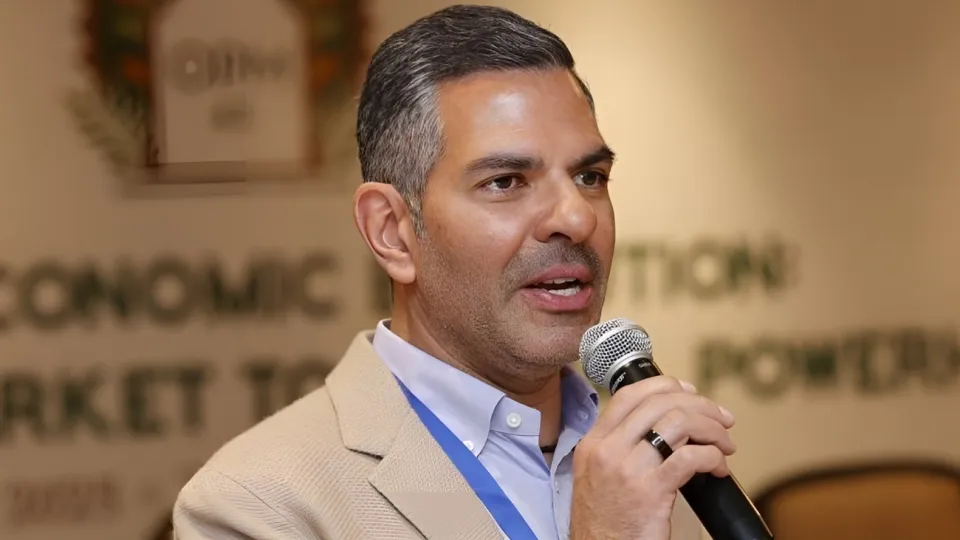 احذر الإفراط.. 7 مكملات غذائية قد تضر بصحة قلبك بدلًا من حمايته