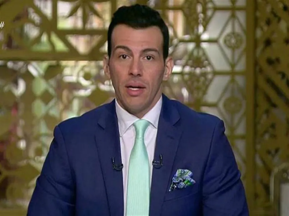 رامي رضوان يروّج لفيلم دنيا ويهاجم شائعات الانفصال   