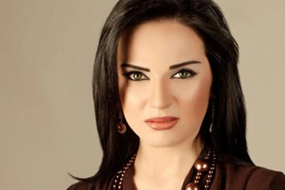 نقل الفنانة صفاء جلال إلى المستشفى بعد تعرضها لوعكة صحية طارئة نقل الفنانة صفاء جلال إلى المستشفى بعد تعرضها لوعكة صحية طارئة