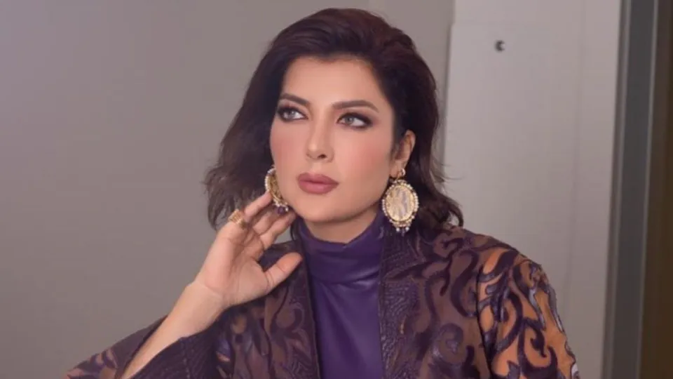 أصالة نصري تستعد لزيارة سوريا لأول مرة منذ 14 عاماً أصالة نصري تستعد لزيارة سوريا لأول مرة منذ 14 عاماً