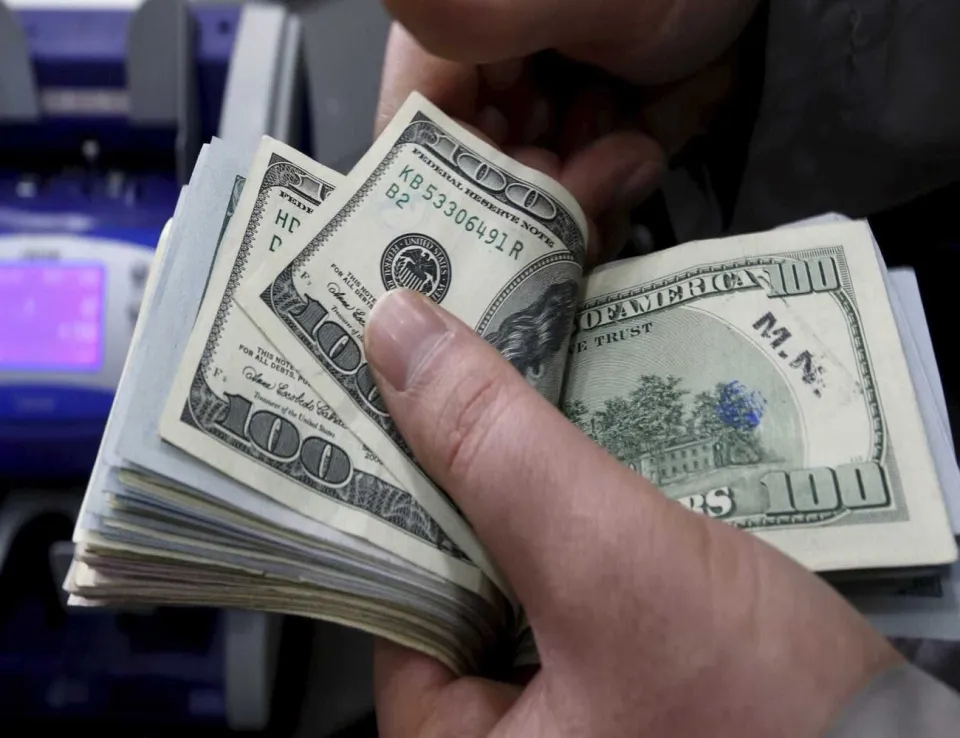 استقرار أسعار الدولار في مصر والإمارات والأردن والسعودية