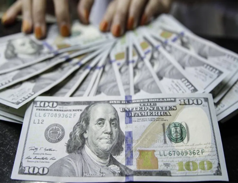 أسعار الدولار اليوم في مصر والسعودية والإمارات والأردن – 9 أغسطس 2025