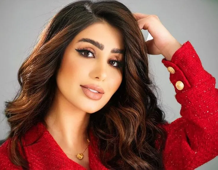 هنادي الكندري تكشف رغبتها بإنجاب المزيد من الأطفال: "أحب يكون عندي أسرة كبيرة" هنادي الكندري تكشف رغبتها بإنجاب المزيد من الأطفال: "أحب يكون عندي أسرة كبيرة"