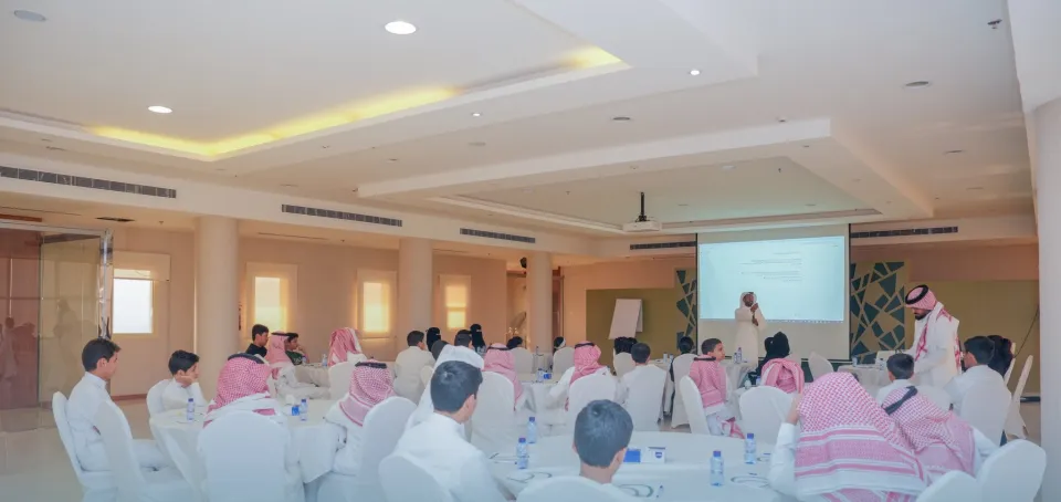 السعودية: ورشة عمل "مقدمة في الذكاء الاصطناعي" لليافعين في حائل