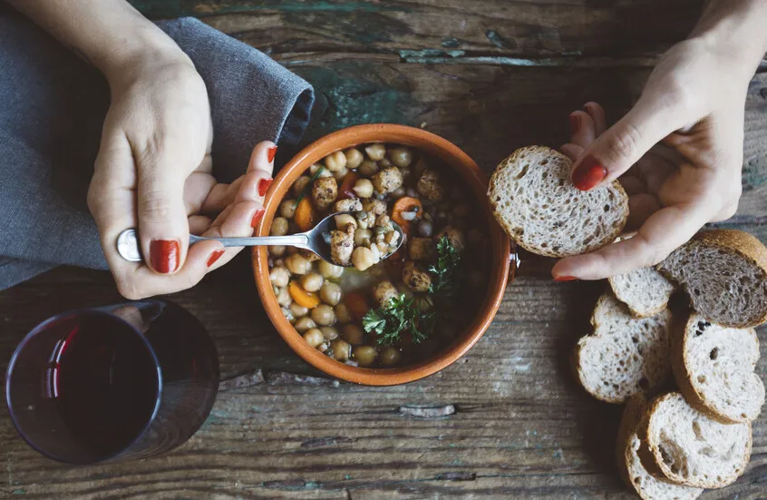حمية غذائية فعالة في خفض خطر الخرف لدى المعرضين وراثيا للإصابة به حمية غذائية فعالة في خفض خطر الخرف لدى المعرضين وراثيا للإصابة به