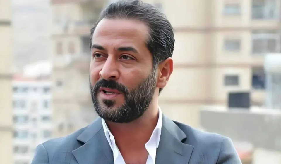 عبد المنعم عمايري يكشف أسرار حياته الشخصية وقصة زواجه وطلاقه من أمل عرفة عبد المنعم عمايري يكشف أسرار حياته الشخصية وقصة زواجه وطلاقه من أمل عرفة