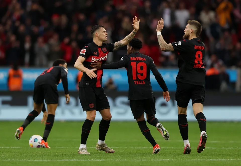 باير ليفركوزن يفتتح انتصاراته