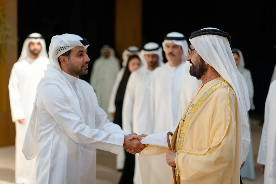 فؤاد عبدالواحد يقدم بفخر واعتزاز "التحدي" في الحفل الختامي لمبادرة "تحدي القراءة العربي" بدبي فؤاد عبدالواحد يقدم بفخر واعتزاز "التحدي" في الحفل الختامي لمبادرة "تحدي القراءة العربي" بدبي