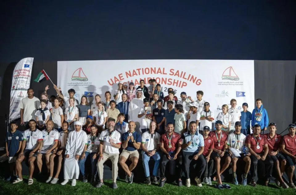 أبوظبي تتألق في الجولة السابعة لبطولة بطل الإمارات للشراع الحديث