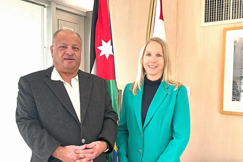 ستيلا كلوث سفيرة مملكة هولندا تلتقي مدير مهرجان جرش ايمن سماوي