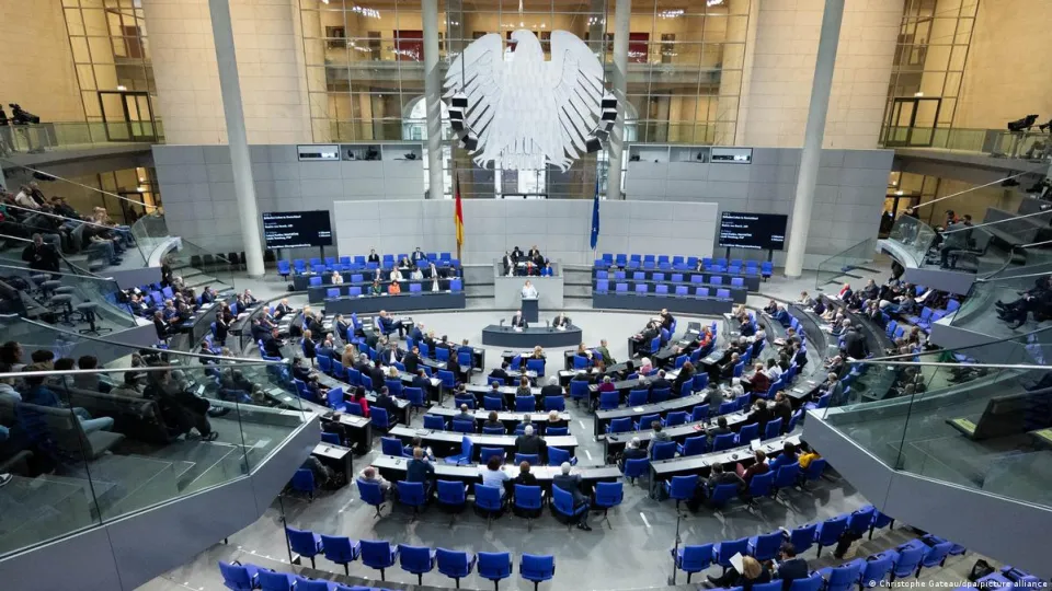 ألمانيا تقر ميزانية 2026 بديون قياسية لإنعاش الاقتصاد وتعزيز الدفاع