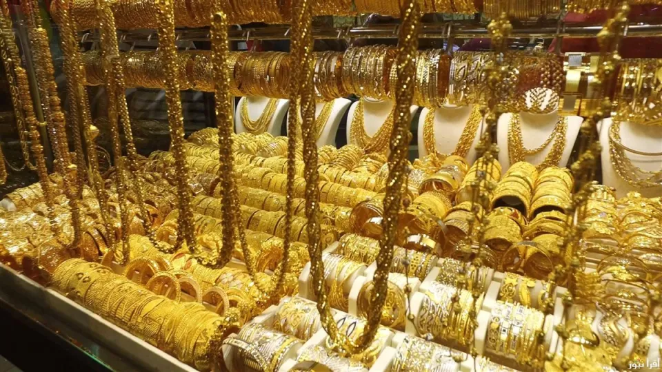 الذهب يعوض خسائره بعد موجة جني أرباح… والمعادن الثمينة تستعيد توازنها