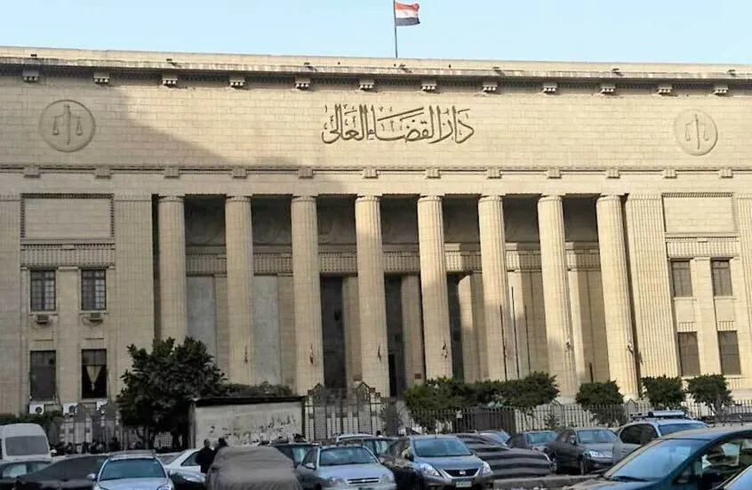 مصر: أحكام مؤبد غيابية بحق إعلاميين معارضين بتهم قيادة وتمويل جماعة إرهابية