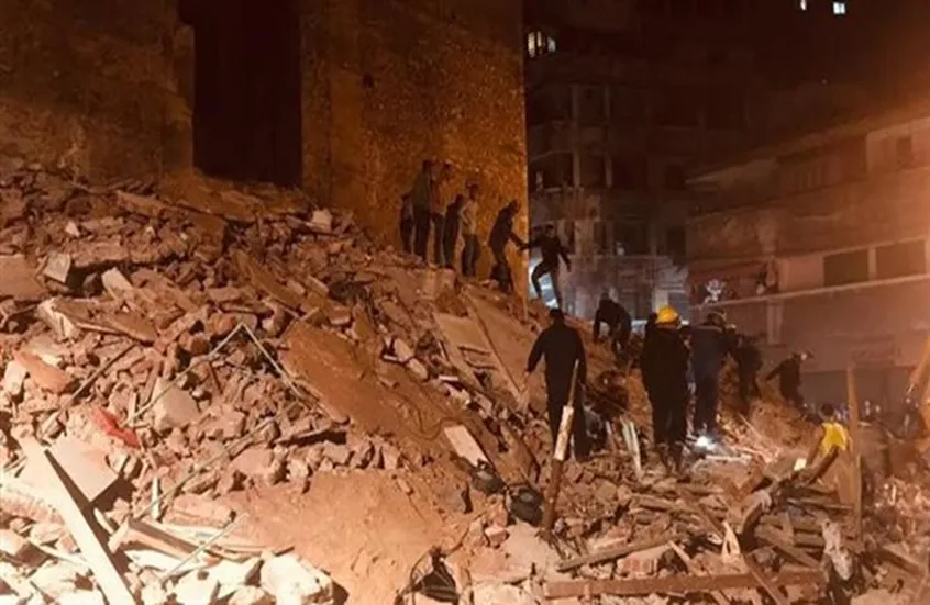 تحقيقات موسّعة بعد انهيار عقار في إمبابة إثر انفجار داخل شقة سكنية