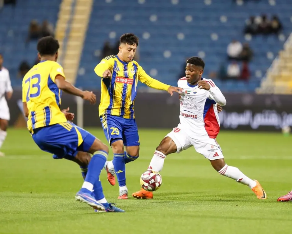 الشارقة يتوّج بطلاً لكأس السوبر الإماراتي القطري