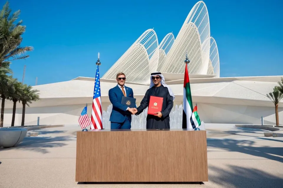 الإمارات تنضم إلى إعلان "باكس سيليكا" لتعزيز الشراكة التكنولوجية مع الولايات المتحدة