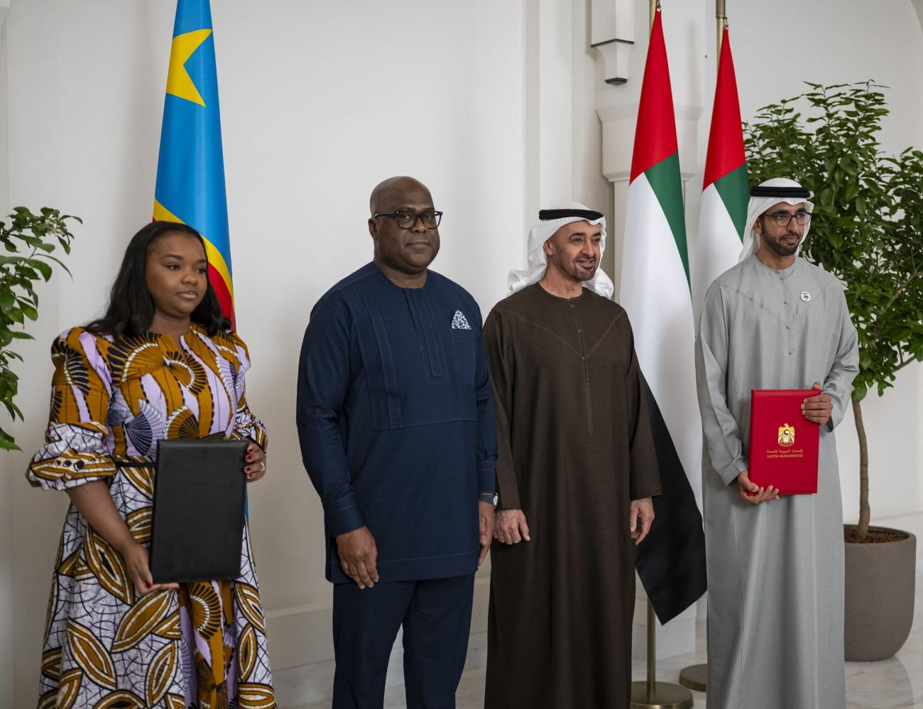 رئيس الدولة ورئيس جمهورية الكونغو الديمقراطية يشهدان توقيع اتفاقية الشراكة الاقتصادية الشاملة بين البلدين